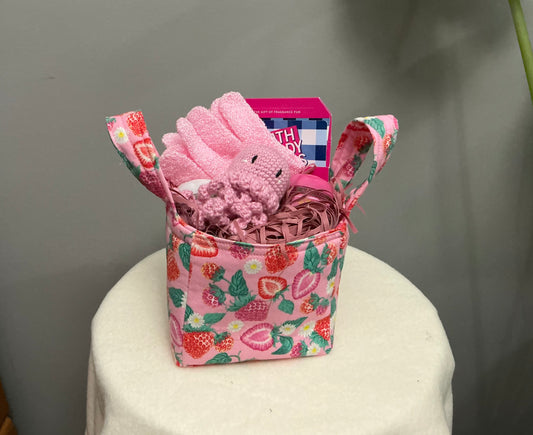 Crochet bag charm jelly fish gift basket